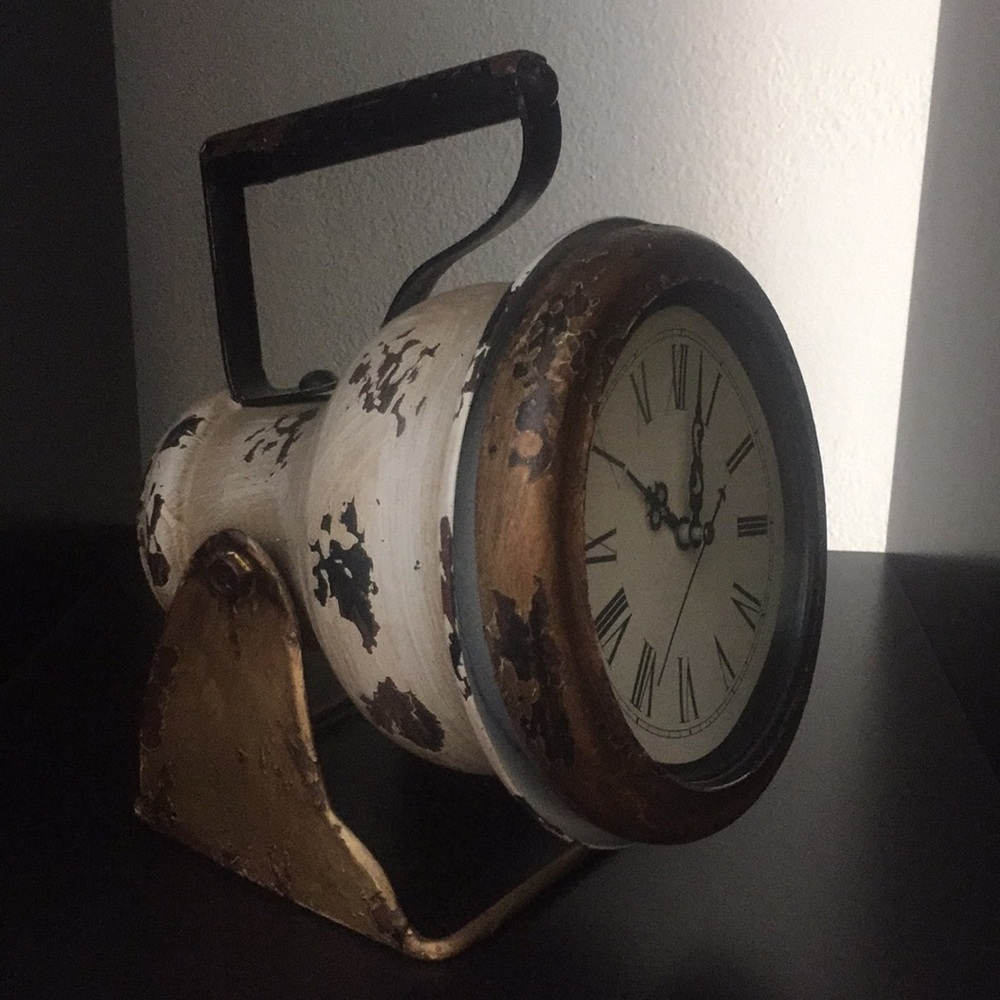 Table Clock
